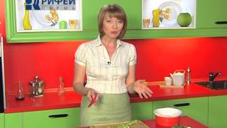 Что Есть. Картофельный салат с сельдереем и редисом.