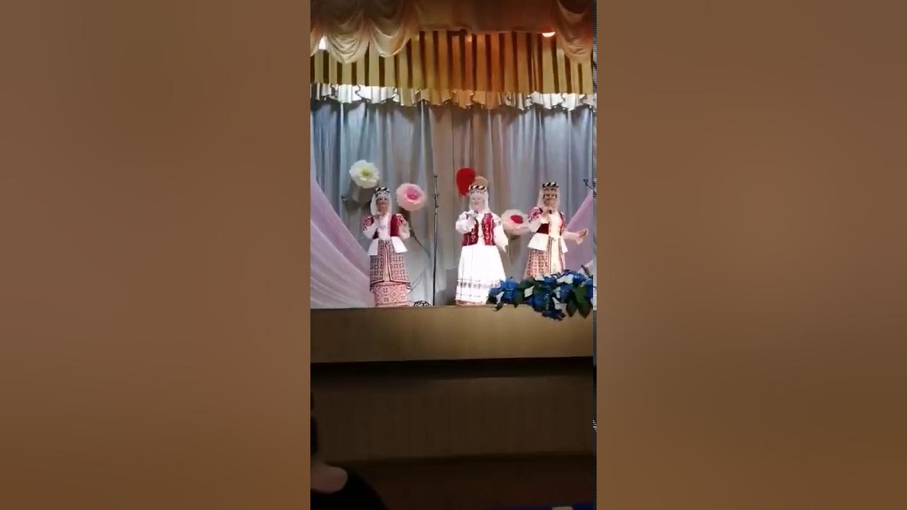 Казачий ансамбль родня краснодар. Давиденко сергей васильевич краснодар гимназия 36. Родня песня. Украинские застольные песни. Русское застолье диск с песнями.