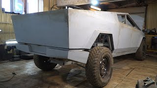 Electric Motor and Manual Transmission: Electric motor installed in Tesla Cybertruck. Part 7/2