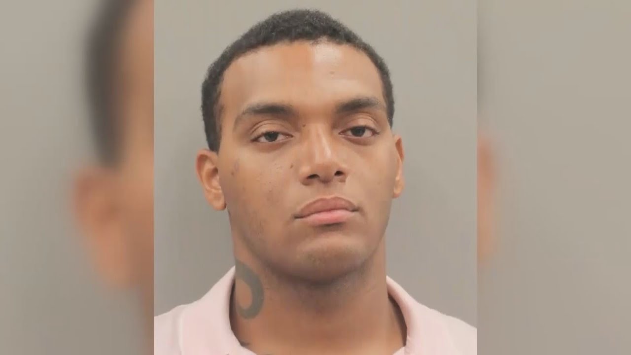 Father accused of leaving young son in car while he drank inside local ...