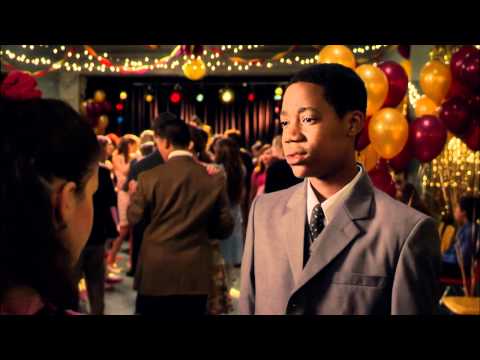 Everybody Hates Chris Wanna Dance 