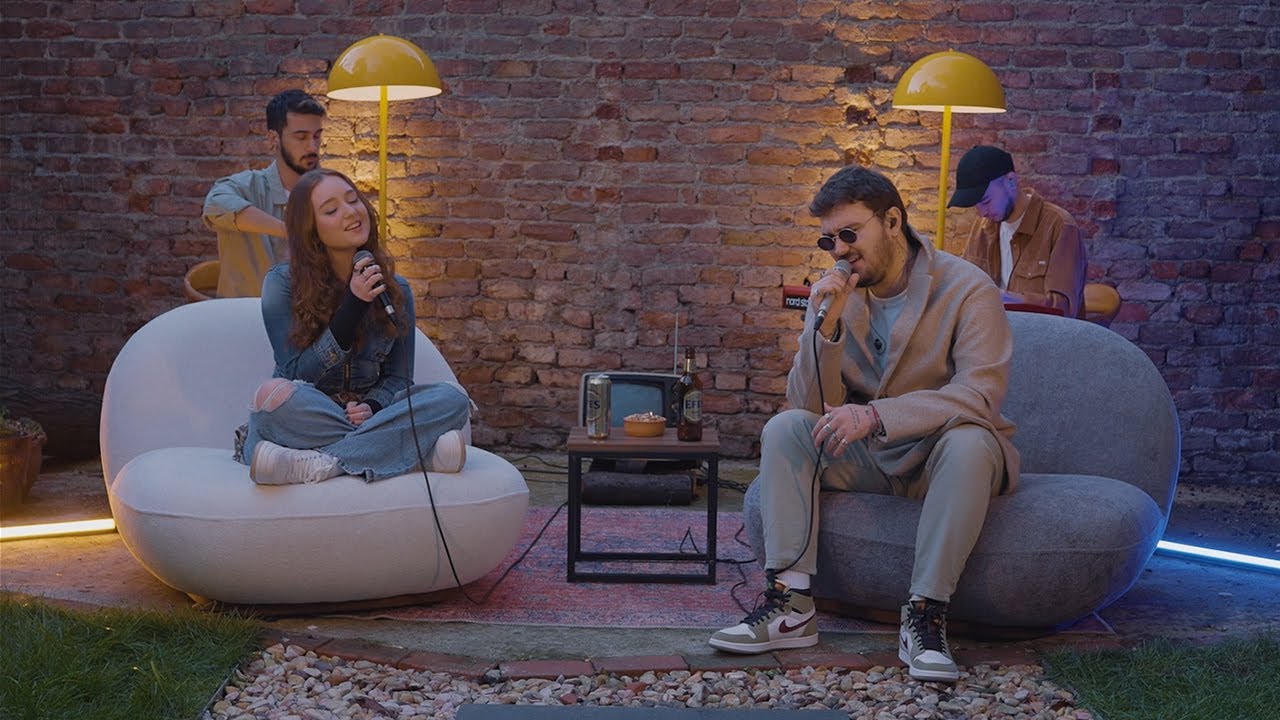 Rengarenk Ormanlar Çağan Şengül & Işıl Ayman Song Lyrics, Music