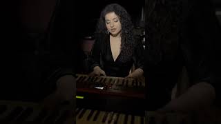 Hande Plak , Uğur Büyükçinar - Kork (Akustik)