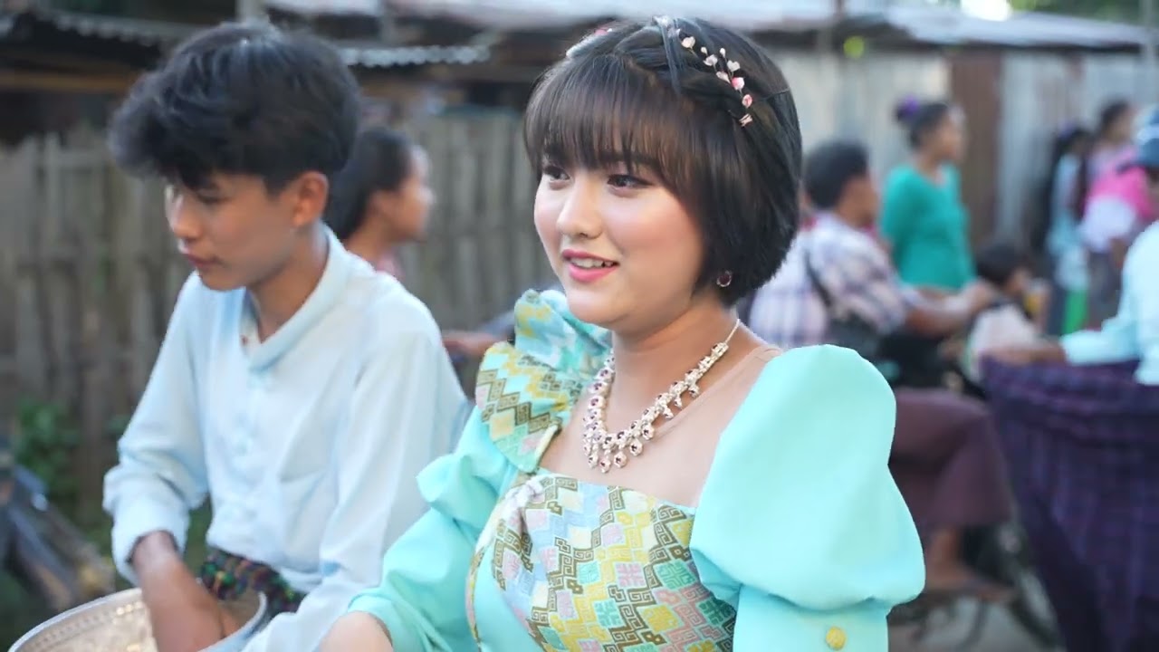 မြစ်ကြီးနား ဗညာရဲ့ကထိန်သီချင်းလေးပါဗျ