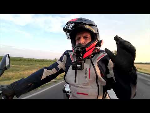 MUSIC SETUP ON THE R1200GS R1250GS R1300GS WITH THE CARPURIDE W702BS