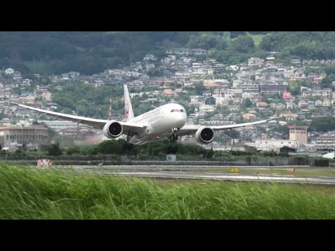 8.6 台風10号接近中の伊丹空港 / 真夏の強風　R14  逆ラン