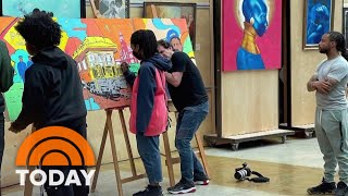 How one Chicago organization is spreading hope through the arts