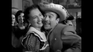 Watch Pedro Infante La Tertulia video