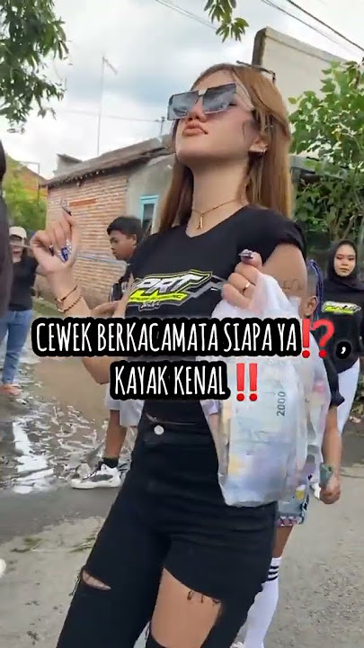 Siapa Ya, Cewek Berkacamata‼️#dj #remix #joget #karnaval #karnavalsoundsystem #shortvideo #short