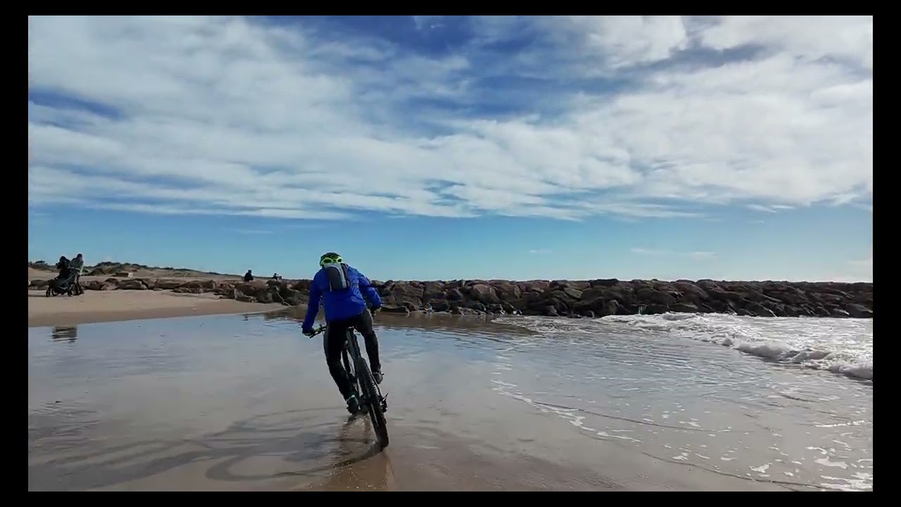 Sand bicycle