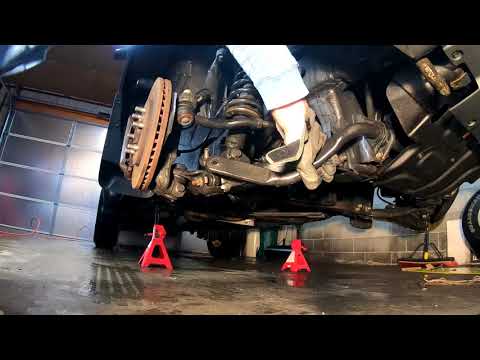 How to Replace the front shocks on a Nissan Xterra/Frontier/Pathfinder