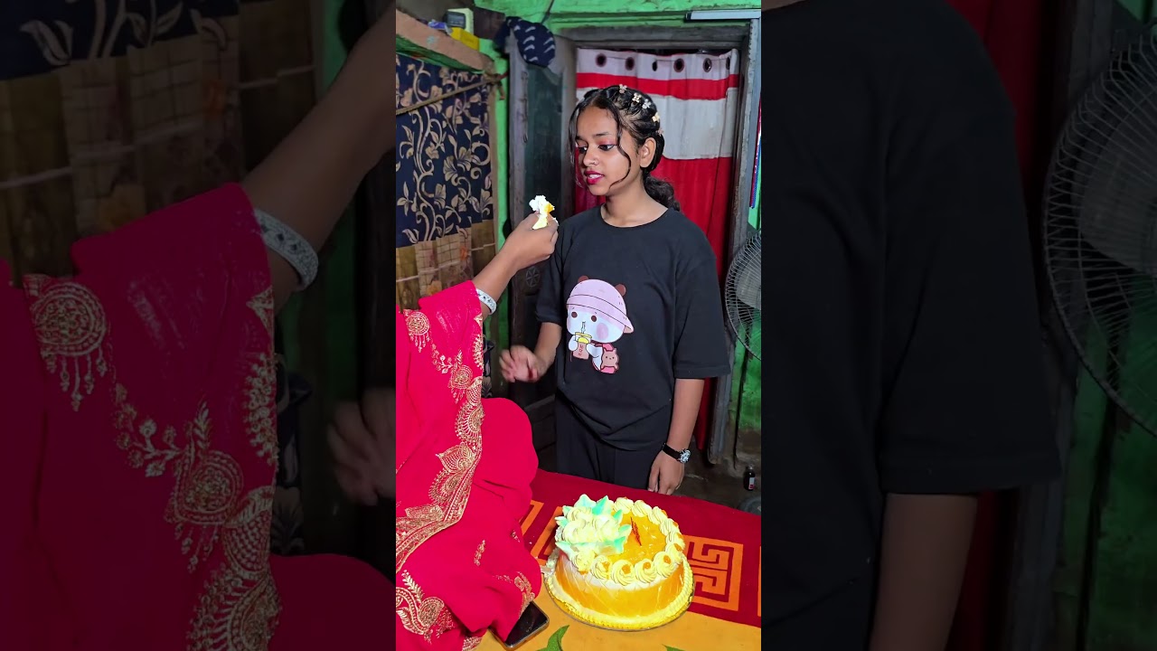 केक में मिलाया काँच🥺 || Kanch Wala Cake 🚩🙏 || Bgs Sisters Vlog || #shorts #shortsfeed