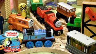 Lift and Load Set Review | Thomas Wooden Railway Discussion #113