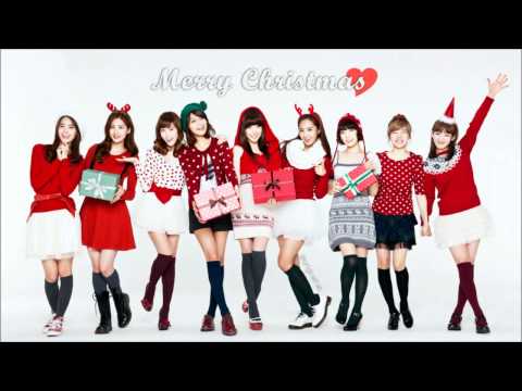 (+) Girls' Generation (SNSD) - Kissing You [Carol Version] (2011 X-mas Live)