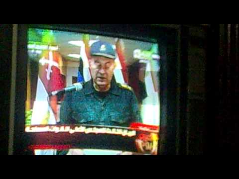 الفريق محسن الفنجرى يؤدى التحيه العسكريه للشهداء