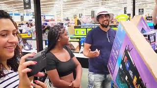 FV FAMILY! Giving People Money in Walmart (FV Family)