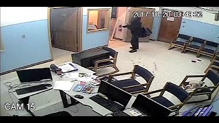 Video: 2 Men Dressed As Gorillas Burglarize Mosque