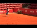 Elias Ymer tränar på centern