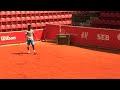 Elias Ymer tränar på centern