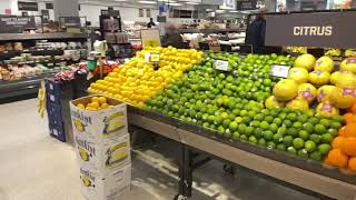 THE NEW GIANT GROCERY AT SUDLEY MANOR DRIVE IN MANASSAS,VIRGINIA