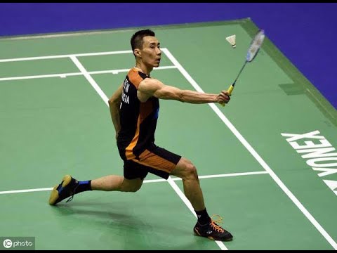 Most common mistake of badminton backhand clear. Secret behind strong backhand clear