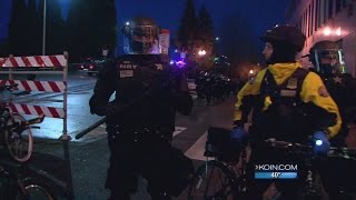 Inauguration protesters disperse after clashes with police