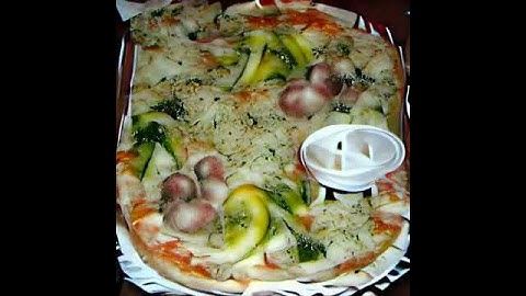 CLIP+VQGAN (Text-to-Image): pizza without onions and good service