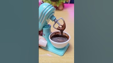 Miniverse Appliances Chocolate Pistachio Cupcakes #asmr #miniverse #minicooking #konapun