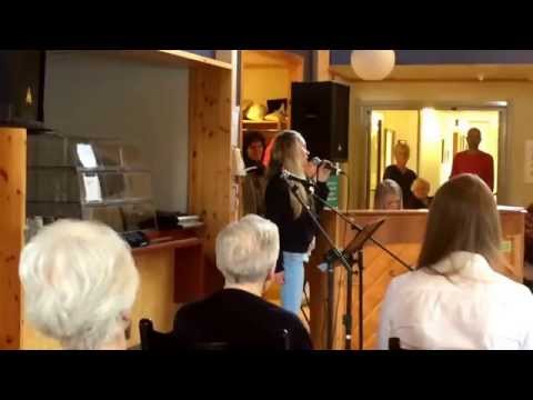 "Say something" Elida Waage (sang) Vilde Aasebø (Piano)
