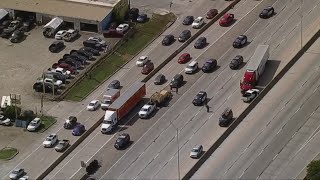 Man shot in possible road rage incident on I-35W in Fort Worth, police say
