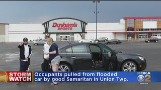 Passengers Rescued From Flooded Car By Good Samaritan