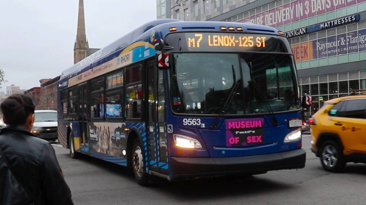 NYCT Bus: 2021 New Flyer XDE40 #9563 on the M7 at Lenox Avenue and