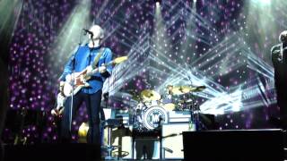 Mark Knopfler - Piper to the End - Live Helsinki 09.06.2013 chords