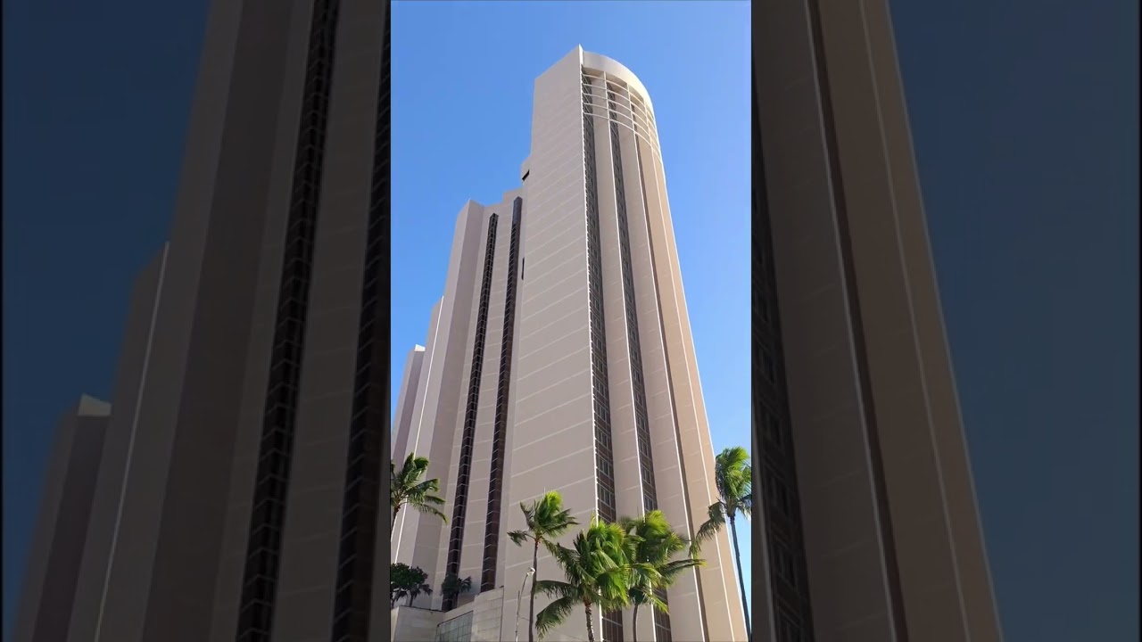 HAWAII 2024 - Airport to Prince Waikiki Hotel; Walkthrough at HONOLULU biggest OPEN mall