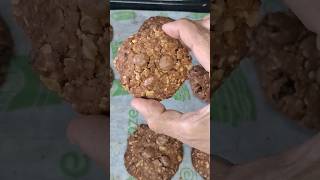 these oat and wheat cookies are sugar free seeds and multiple raisins and a crunchy texture #shorts