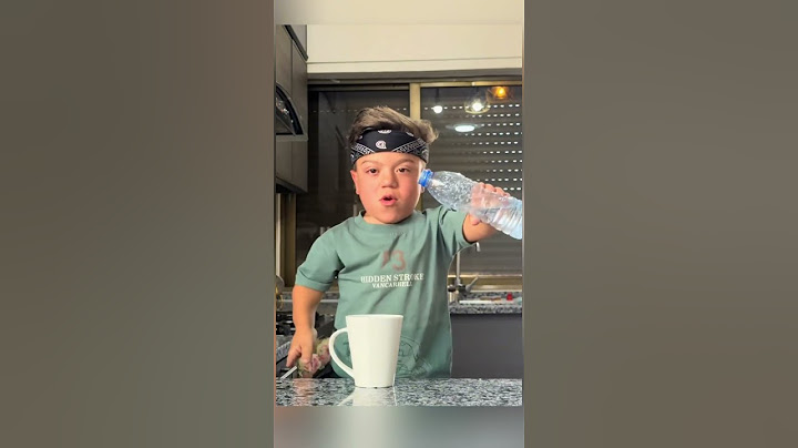 try to not laugh with this guy 😂🤣