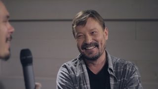 Video thumbnail of "Pauli Hanhiniemi Radio Novan haastattelussa uuden sooloalbumin myötä"