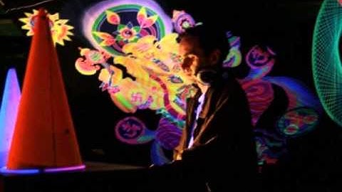 Aes Dana - Iris rotation