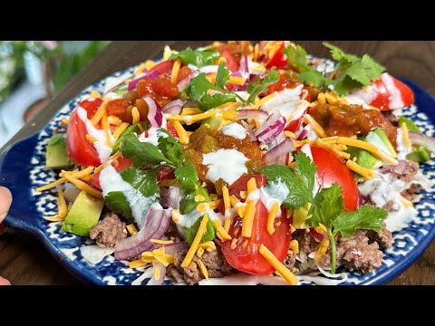 Taco-Salat. Es ist so lecker und einfach. Einfaches gesundes Rezept
