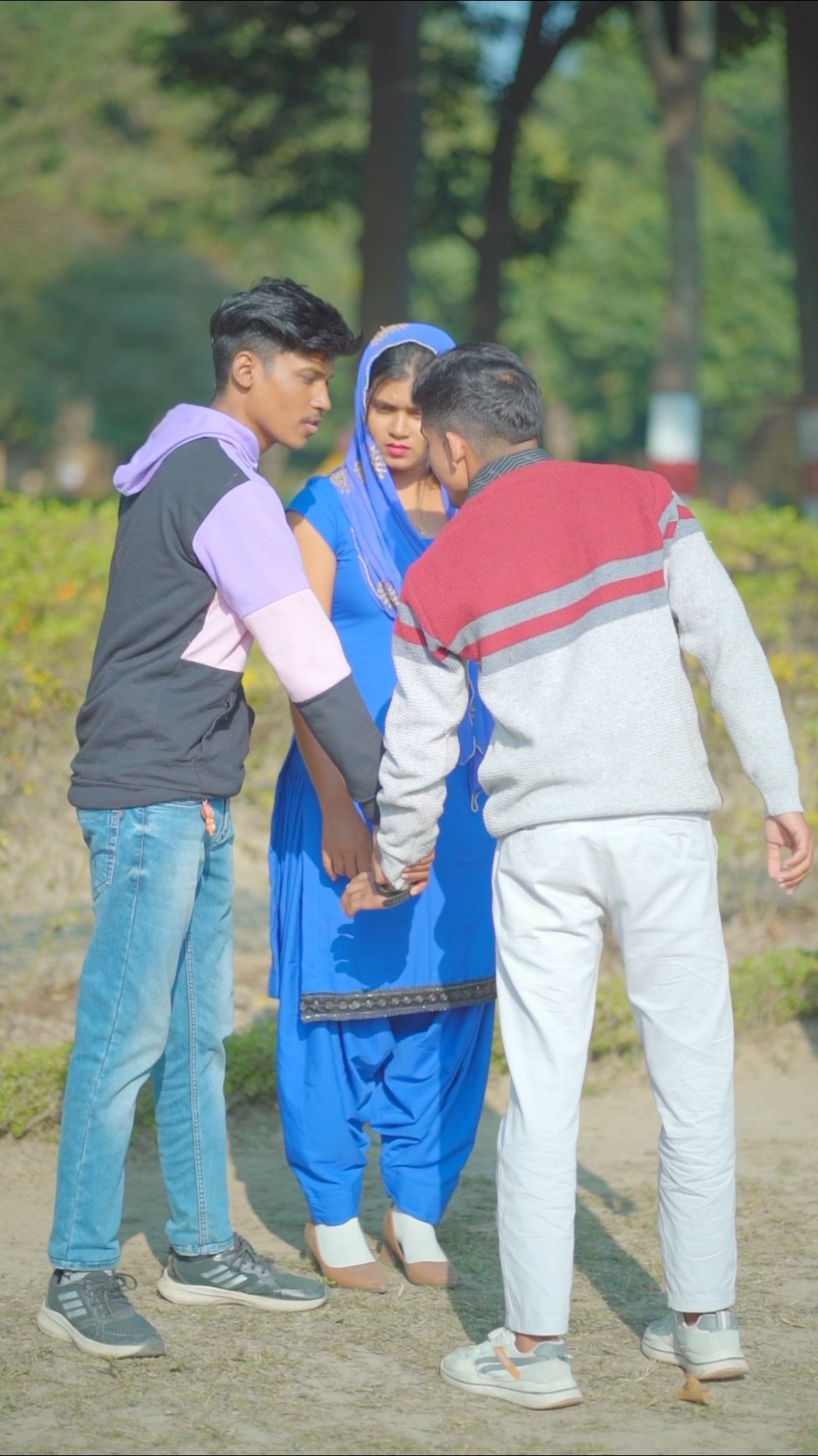 Tumne bataya nhi etne sare sale h hamare