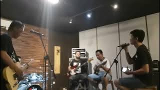 Noin Latihan studio - Topeng (Noah cover)