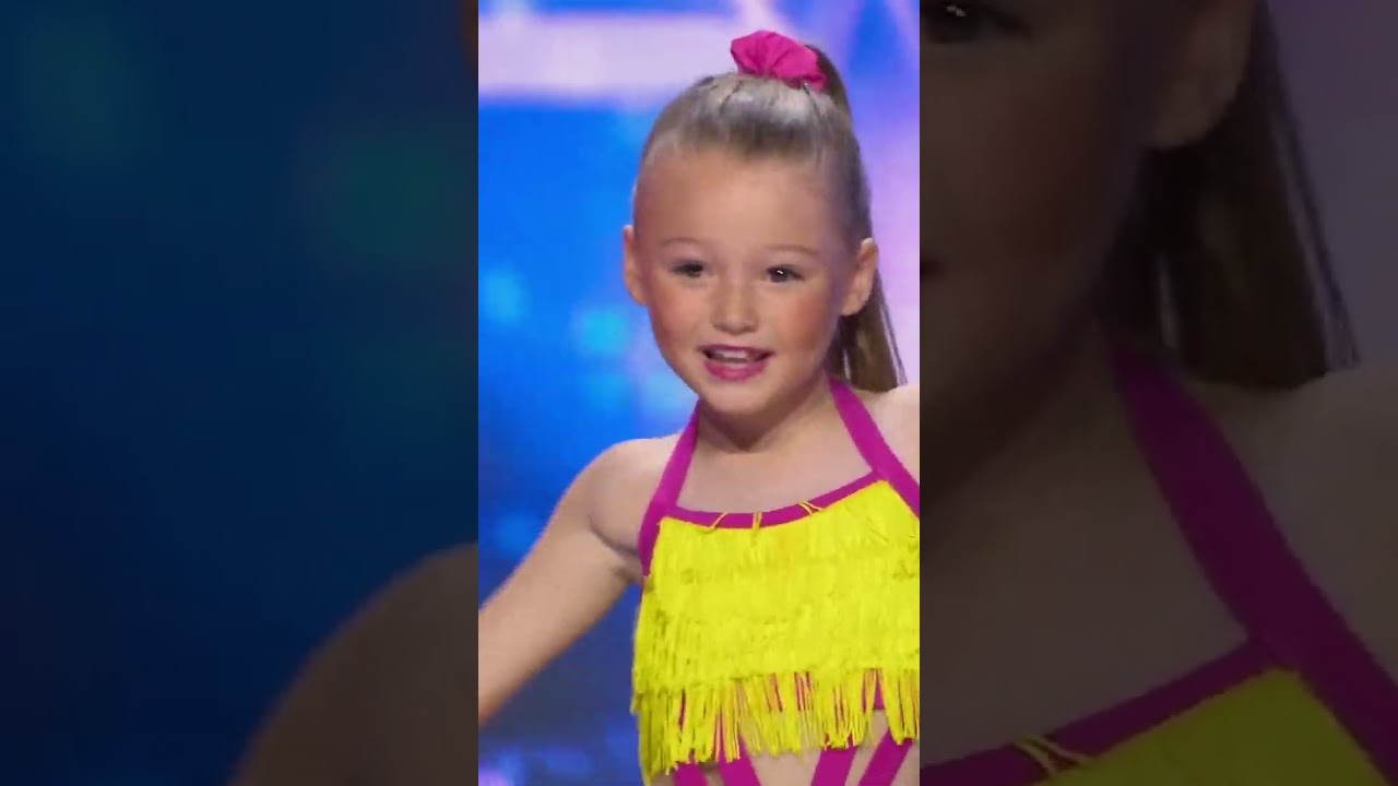 She's TOO Cute! 🩷 