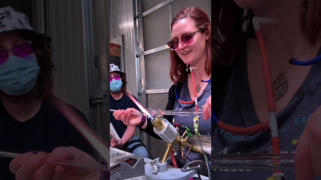 Blowing a small goblet cup- flameworking demo