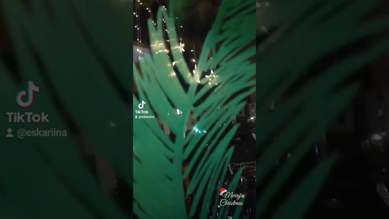 Christmas mode with window markers