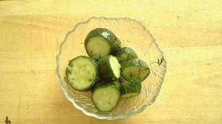 Огурцы. Ароматные, свежие, хрустящие. Пальчики оближешь!/Cucumbers. Fragrant, fresh, crunchy