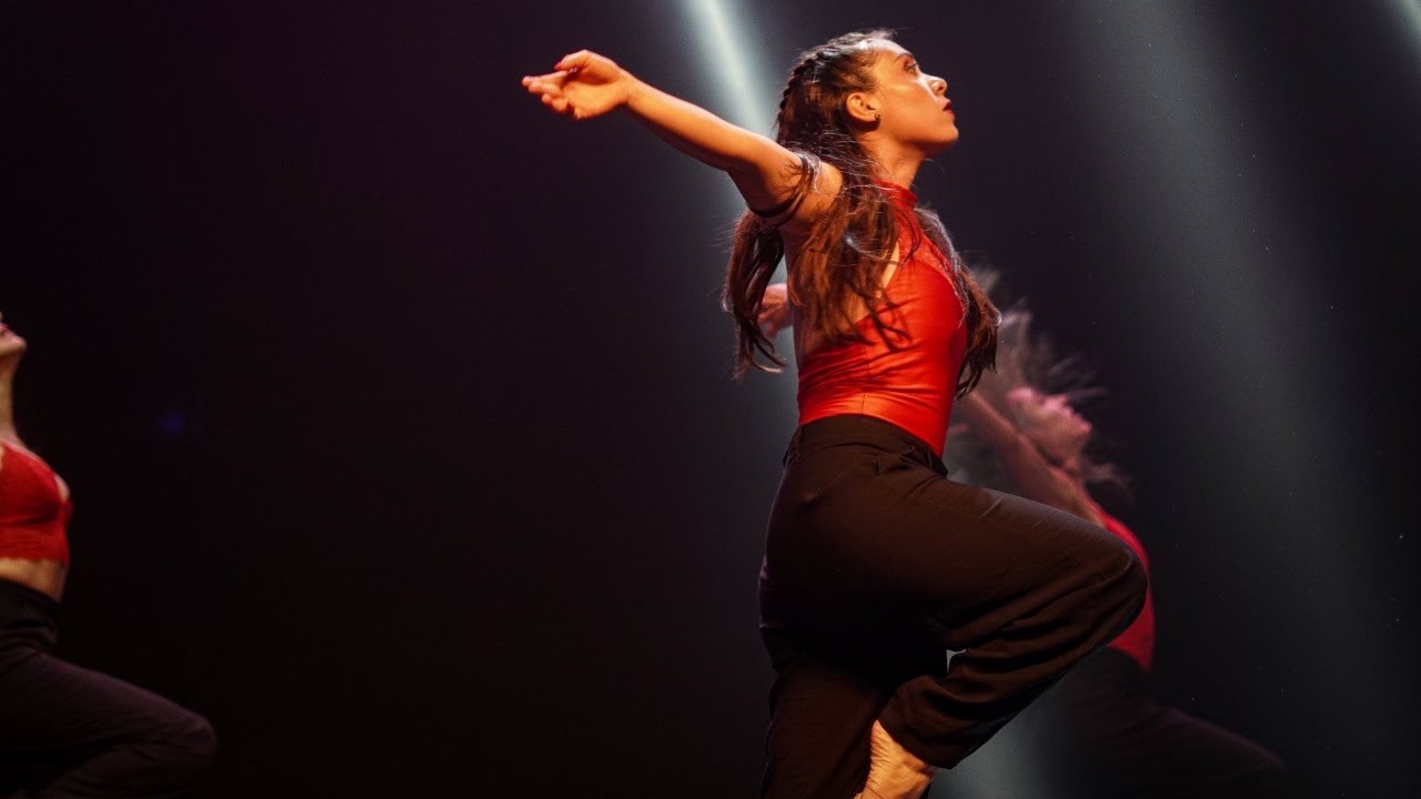 11 Lose control ‐ Jazz contemporáneo principiante intermedio - Muestra 2024