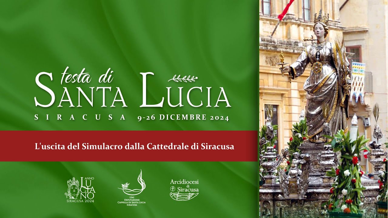 L'uscita del Simulacro dalla Cattedrale di Siracusa