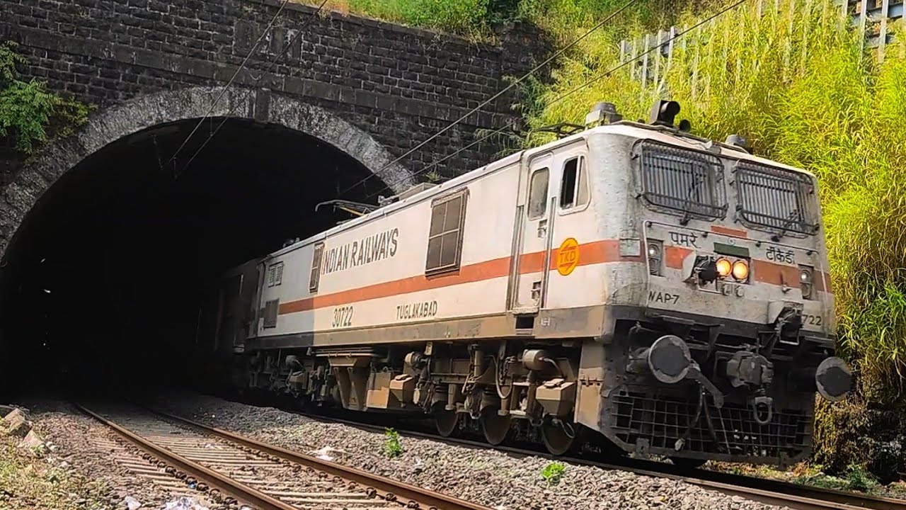 Kamakhya Mumbai LTT AC Express | Chhapra Express | Indian Railways ...