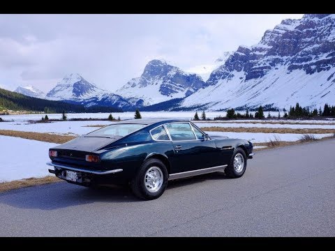 mountain-drive-in-a-classic-aston-martin-v8