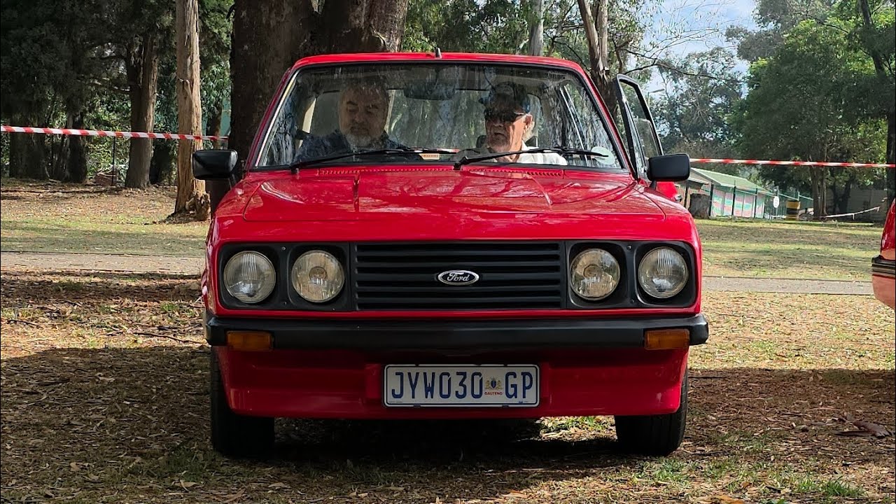 Ford Escort RS2000 Леона во время автомобильных воспоминаний 🔥Потрясающие классические автомобили...